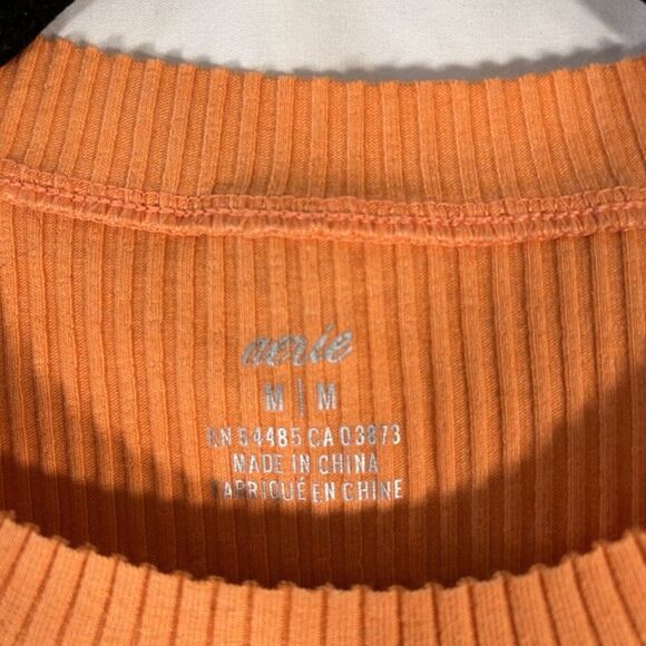 Aerie Tank Top Women's Medium Orange Ribbed Sleeveless Crew Neck Cropped - Picture 5 of 7